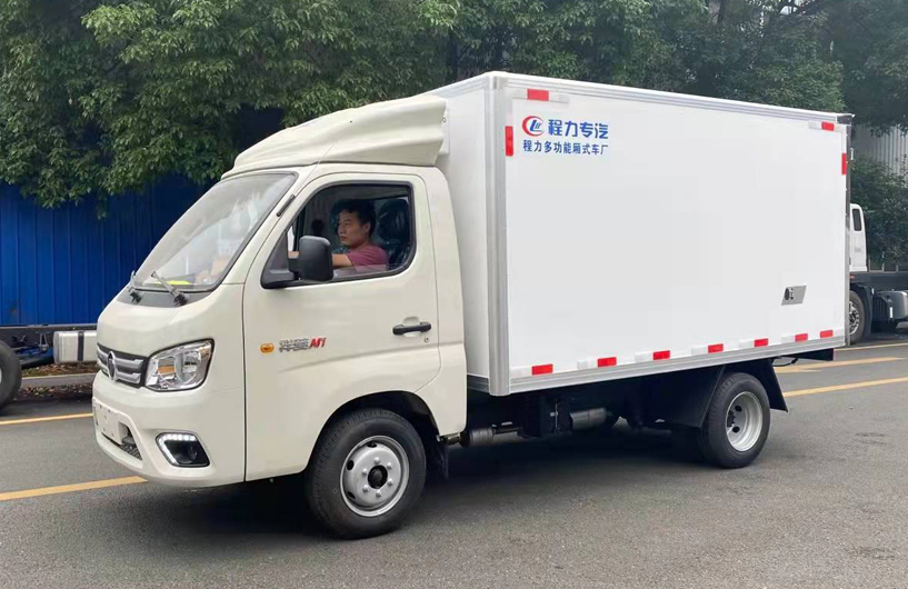 國六福田祥菱M1冷藏車3.2米
